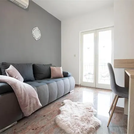 Apartamento With Wifi - 24438 *